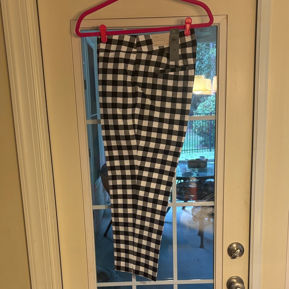 Ann Taylor Black and White “Kate” Gingham Cropped Pants